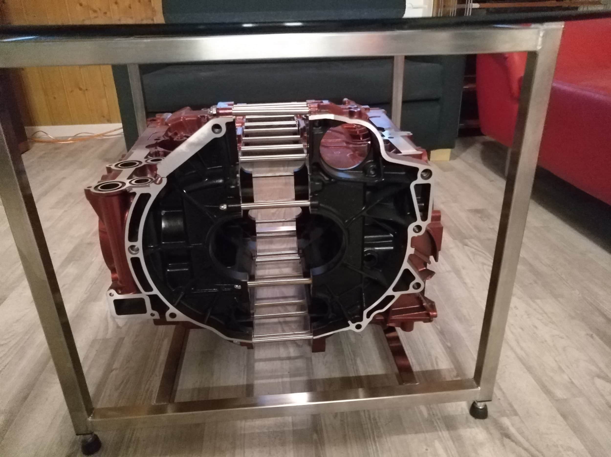 Aufbereiteter und lackierter Porsche Motorblock